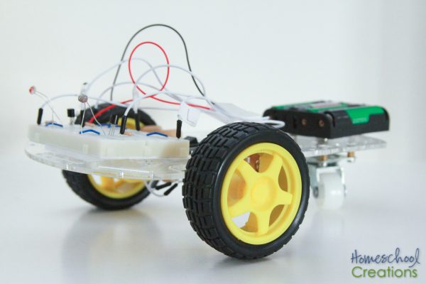 robotics for kids - Q the robot from EEME project