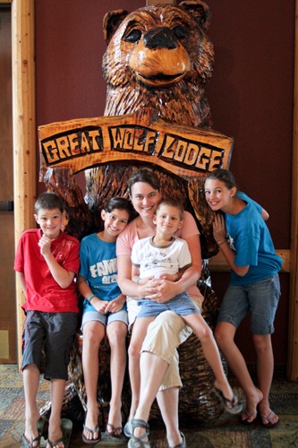 Great Wolf Lodge-1-2