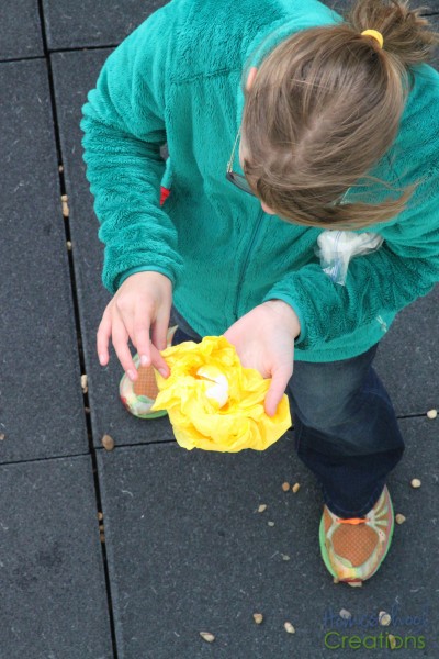 Egg Drop #STEM Challenge for kids-54