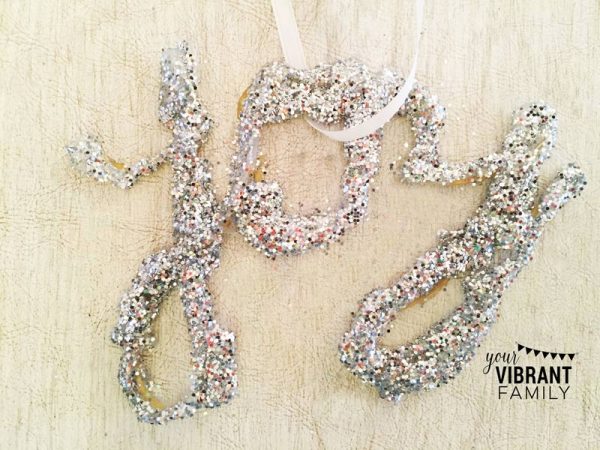 glitter-letter-ornament-wlogo